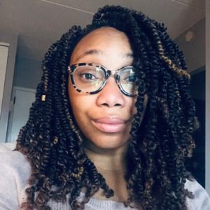 Meet your Posher, Christinea